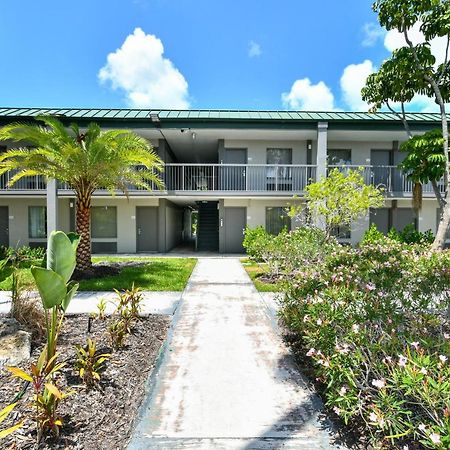 Sarasota Cay Club #612 - Heated Pool, Bunk Beds, Huge Tv, Tiki Bar, More! South Bradenton Εξωτερικό φωτογραφία
